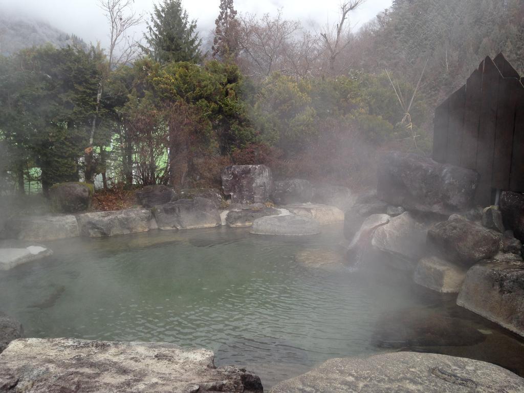 Nakashimakan Takayama  Bagian luar foto