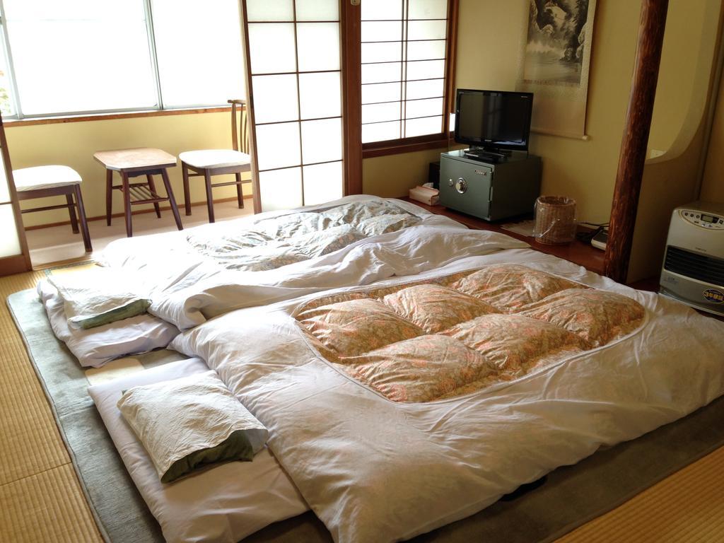 Nakashimakan Takayama  Bagian luar foto