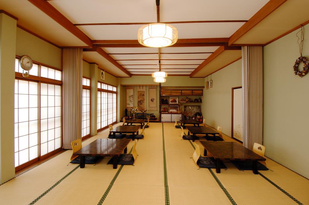 Nakashimakan Takayama  Bagian luar foto